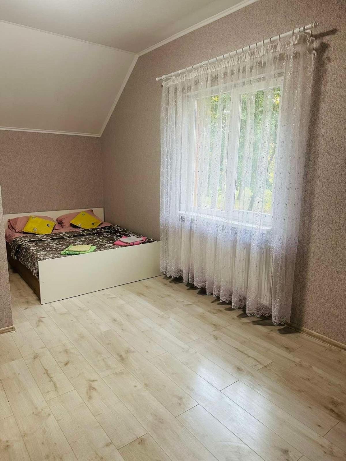 Катерина Hotel Chynadiyovo Екстериор снимка